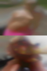 Pussy nude older women looking in web cam.